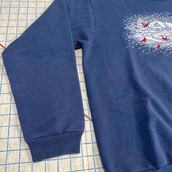 Vintage Grandma Sweatshirt Womens Large Birds Graphic Farm Cardinals Winter Blue - Picture 2 of 14